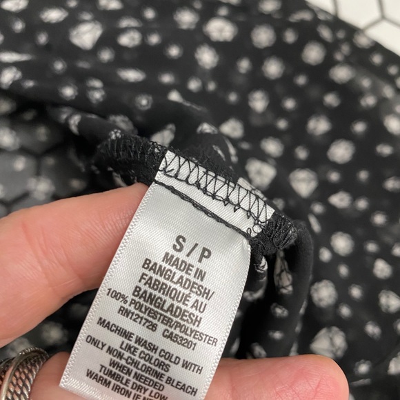 Aeropostale sheer top size small - Picture 3 of 5